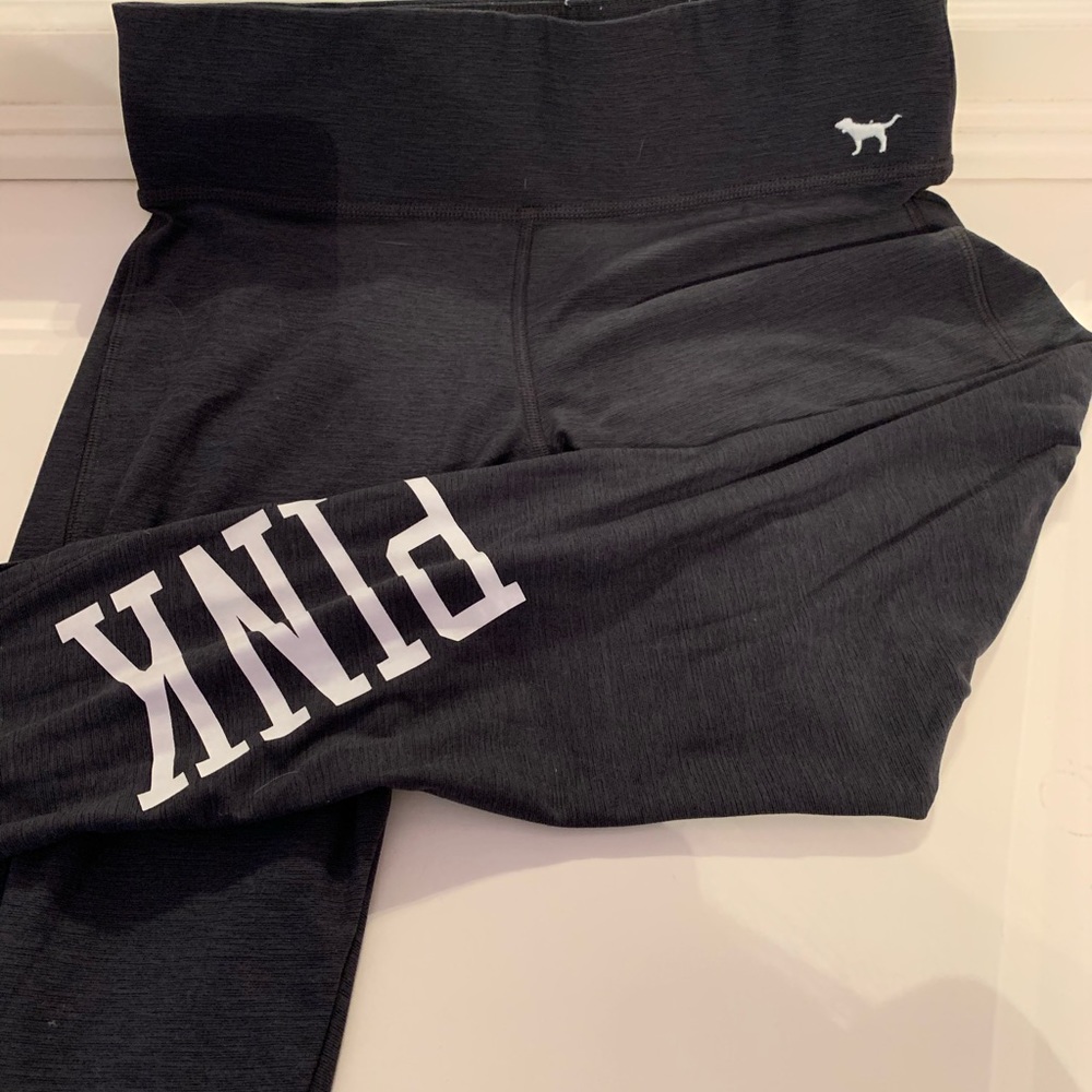 Athletic leggings